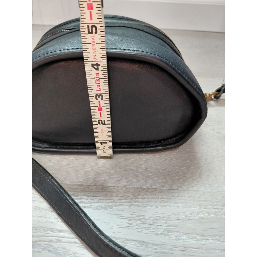 Vintage Coach Navy Blue Leather Trail Bag  Brass Hardware Detachable Strap USA - Picture 14 of 16